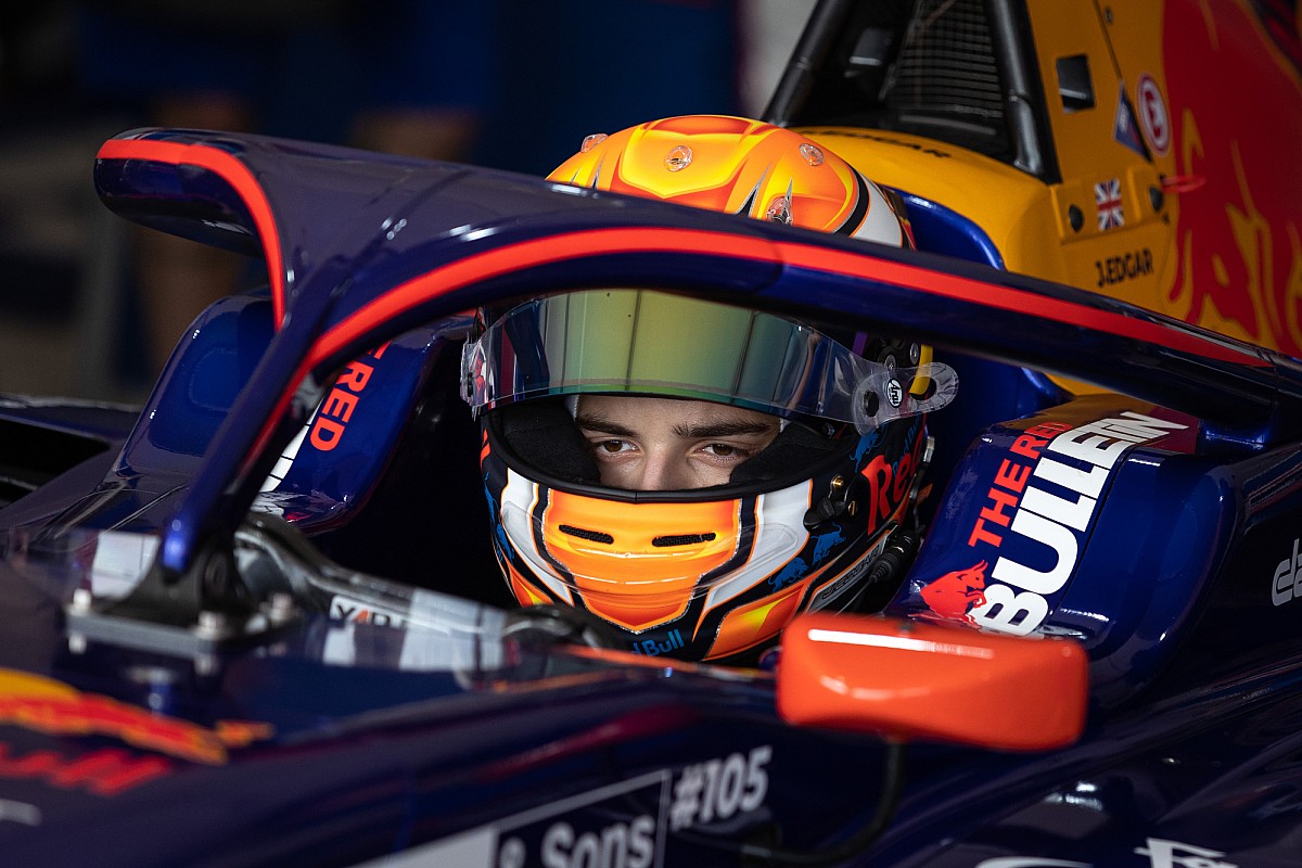 ant f1 drivers with crohns disease, is it challenging? (how to handle a racing career)