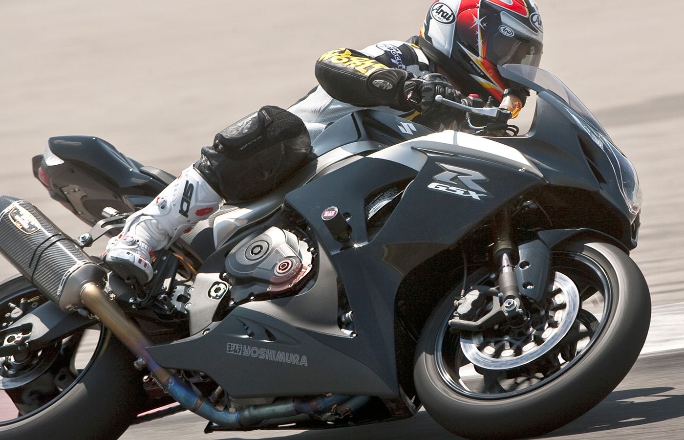 Yamura R1000 Bike: A Complete Review and Breakdown.