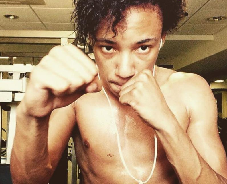 Kit Young Height: Get the Real Scoop (Fans Want to Know!)