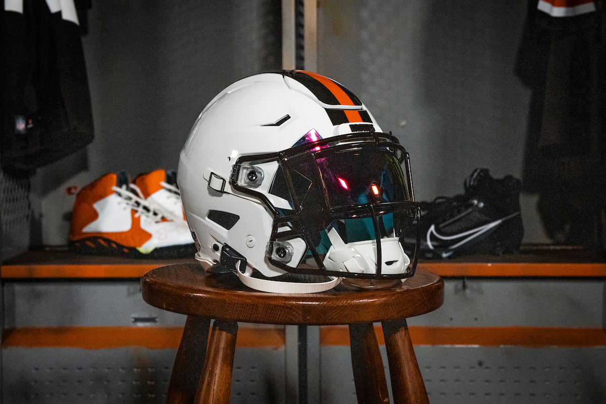 Cleveland Browns New Helmet: Check Out the Cool New Look for the Season!