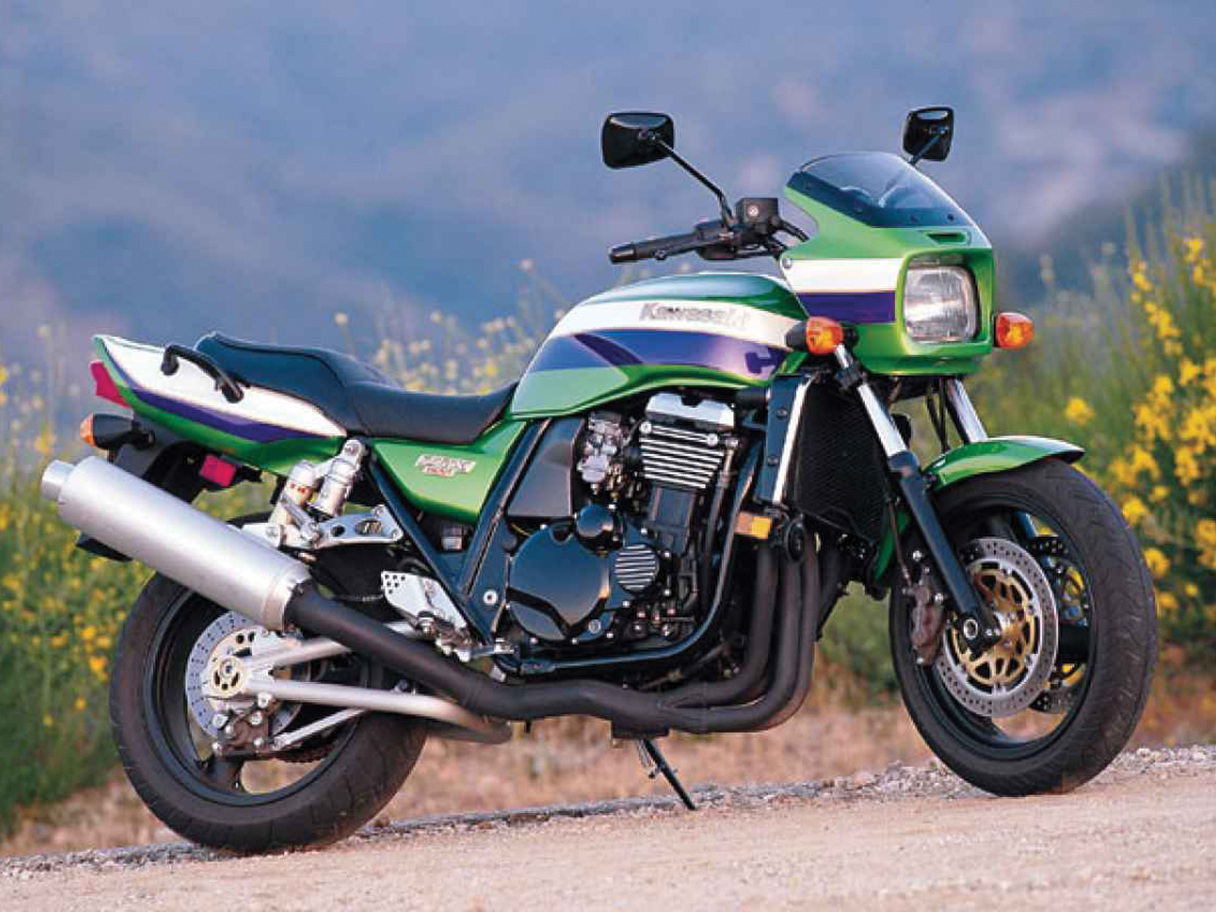 ZRX 1200R 2000 Kawasaki ZXR Kawasaki ZRX 1100 1100R: A guide to choosing the right one.
