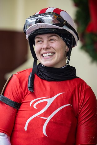 Katie Davis Jockey: Wins, Stats, and Her Awesome Career!