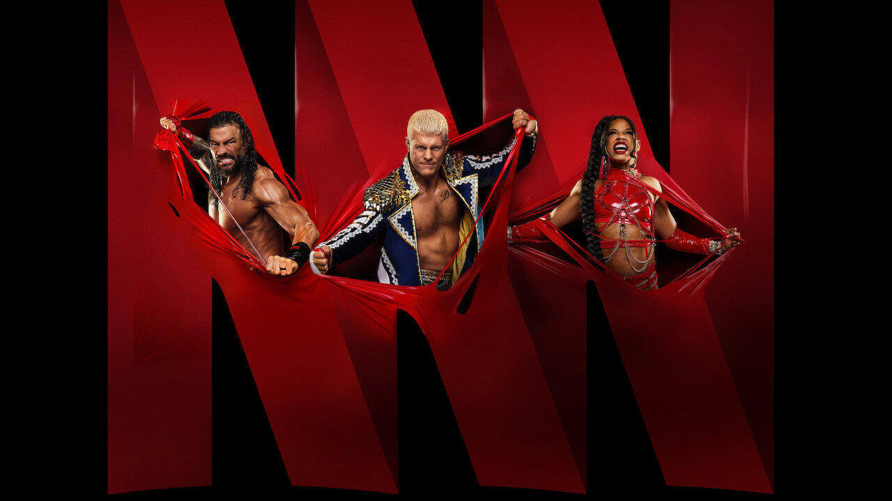 What time raw start each week? Get the full details here.