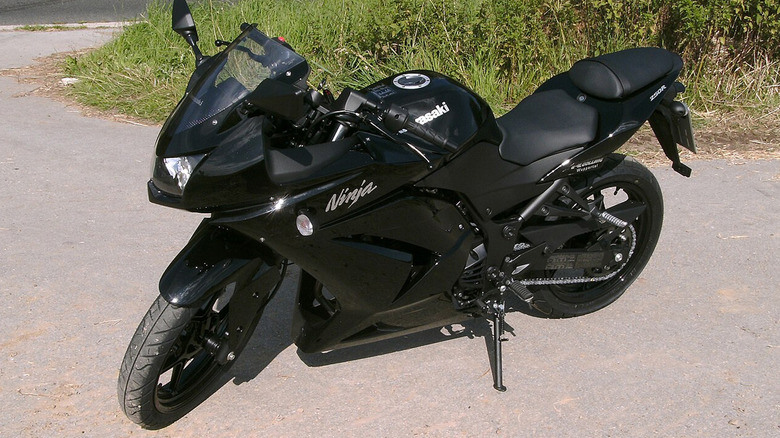 How Fast is a 250 Ninja? See Just How Quick It Really Is!