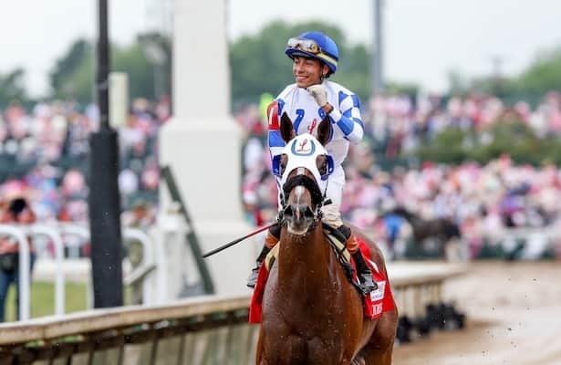 Jose Ortiz News: Stay in the Loop with the Jockeys Career!