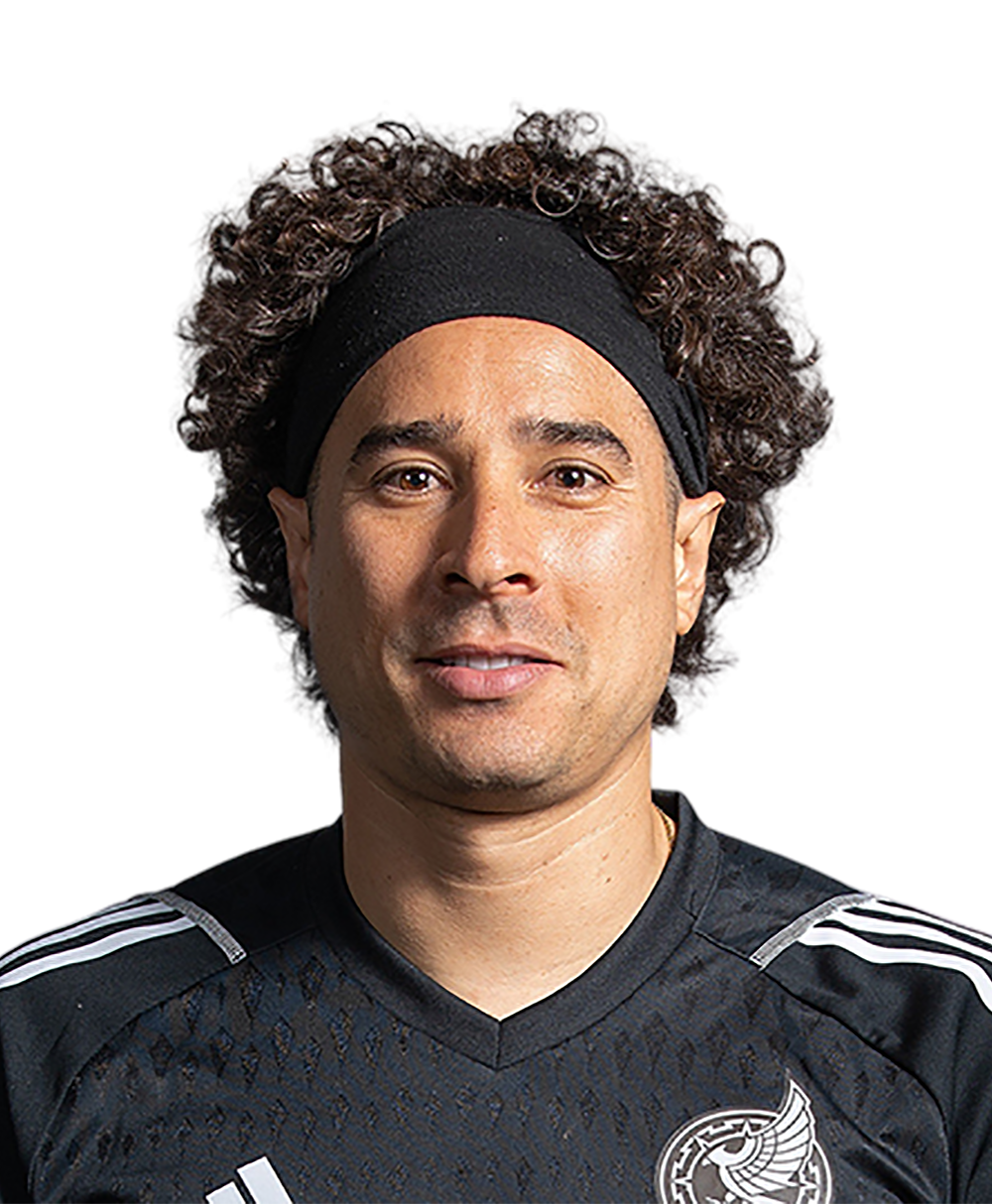 Guillermo Ochoa News: All the Latest Updates on Mexicos Goalkeeping Legend You Should Know!