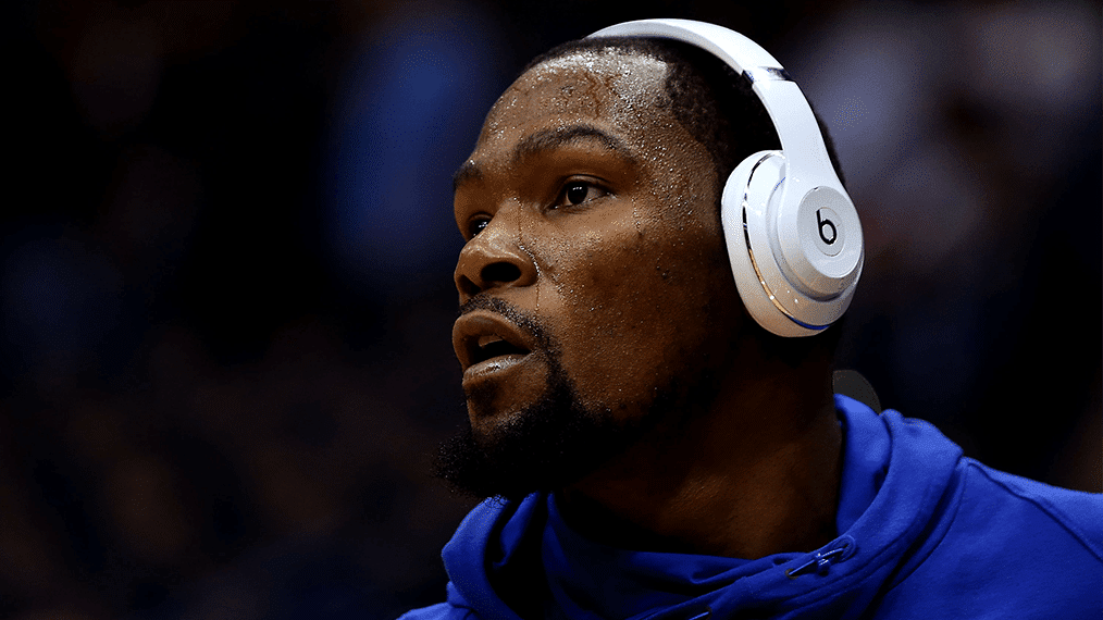 Dr. Dre Headphone on Court: See This Basketball Player with Beats On