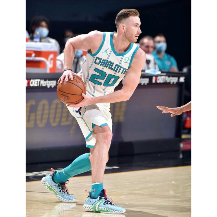 which nba stars wear anta? anta nba players list.