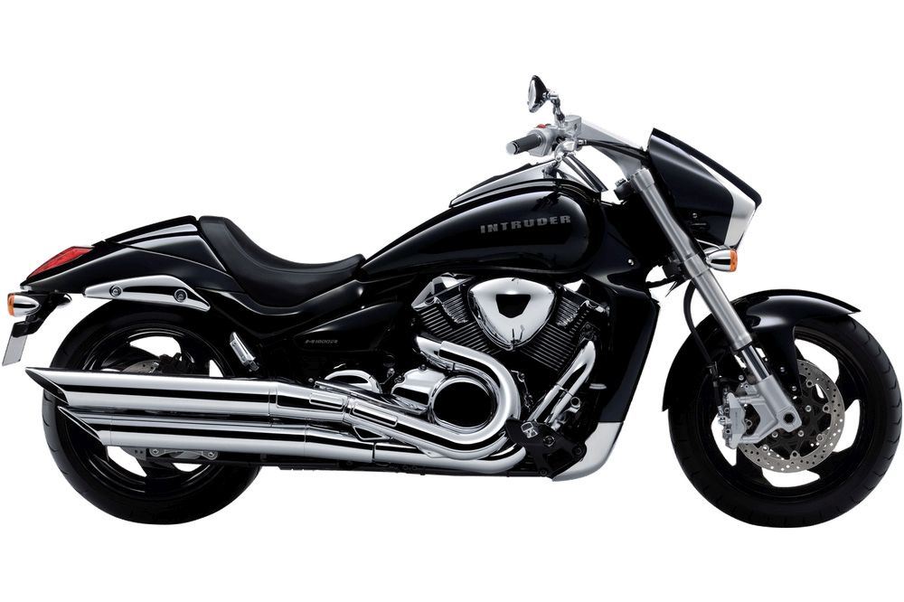 Suzuki Intruder M1800 Specs (Is This Powerful Cruiser Right for You?)