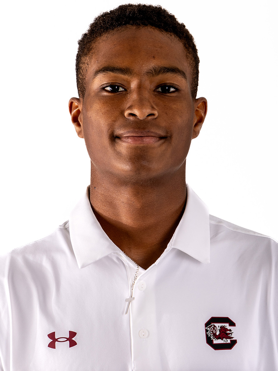 How tall is Jelani Sarr really? Find out his height plus other interesting facts about this tennis talent.