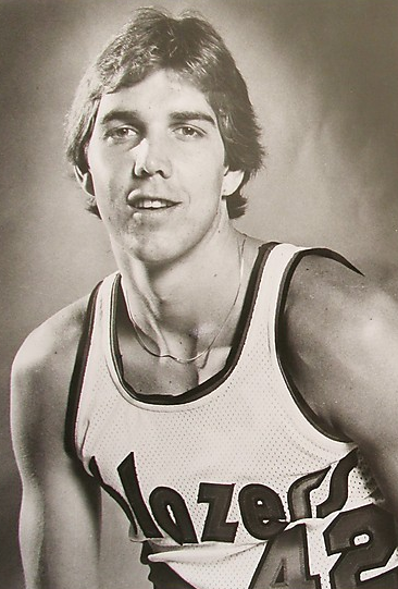 Looking for Wally Walker basketball info? Find out which teams he played for and his key achievements.