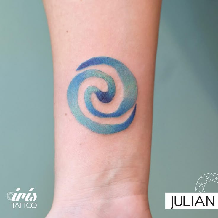 Thinking about getting a Moana spiral tattoo? Discover cool design ideas and their meanings.