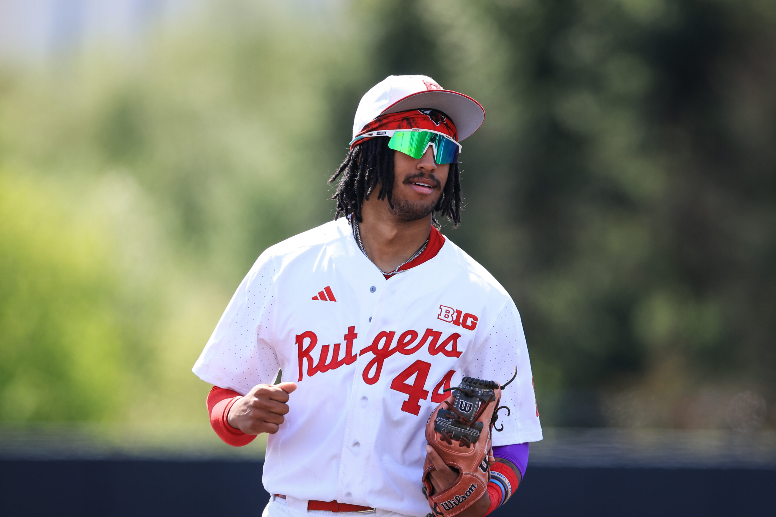 How does Josh Kuroda-Grauer rank among MLB draft prospects? See where experts place him this year.