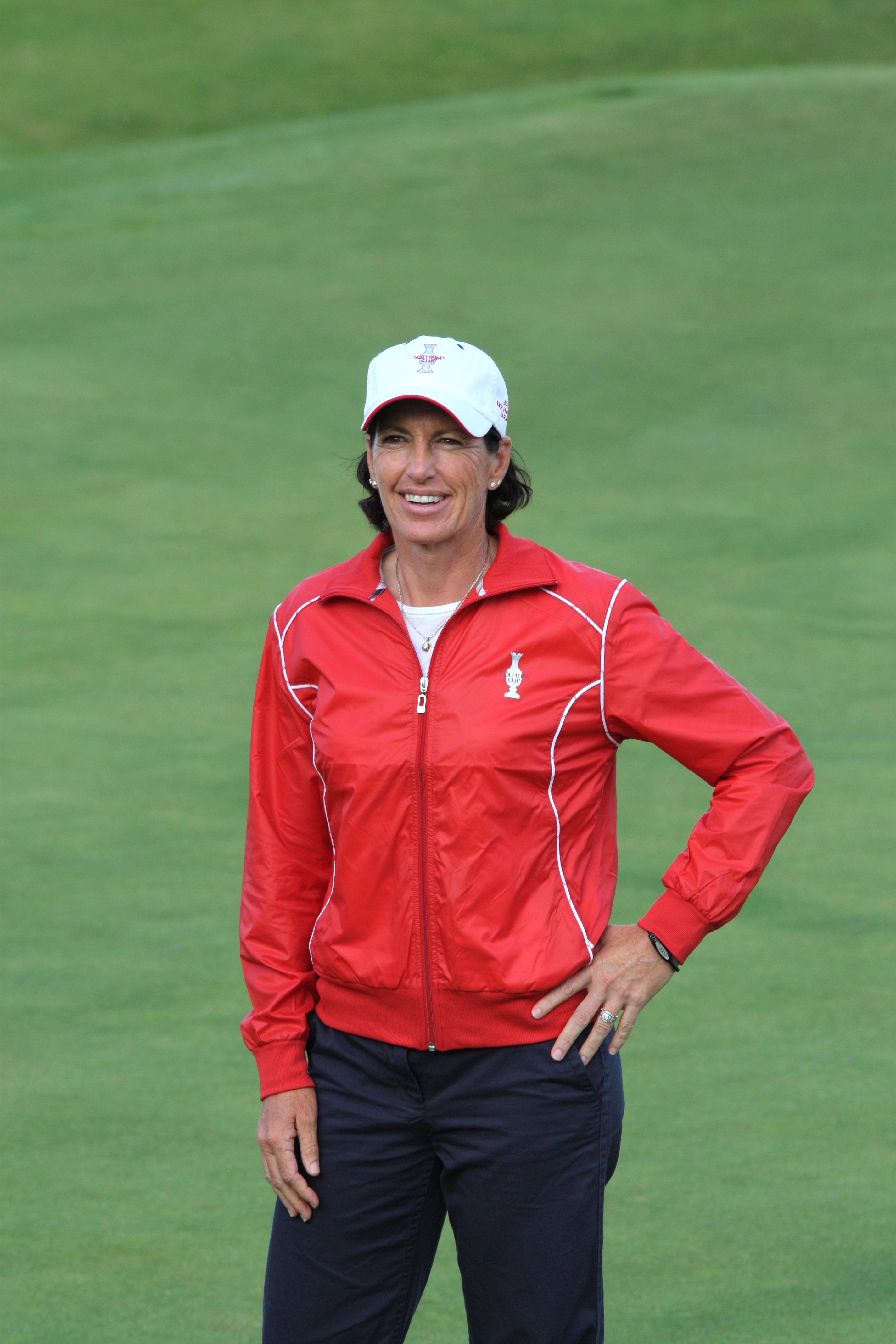 Who is Julie Inkster? Get to know this legendary LPGA Tour golf player better.