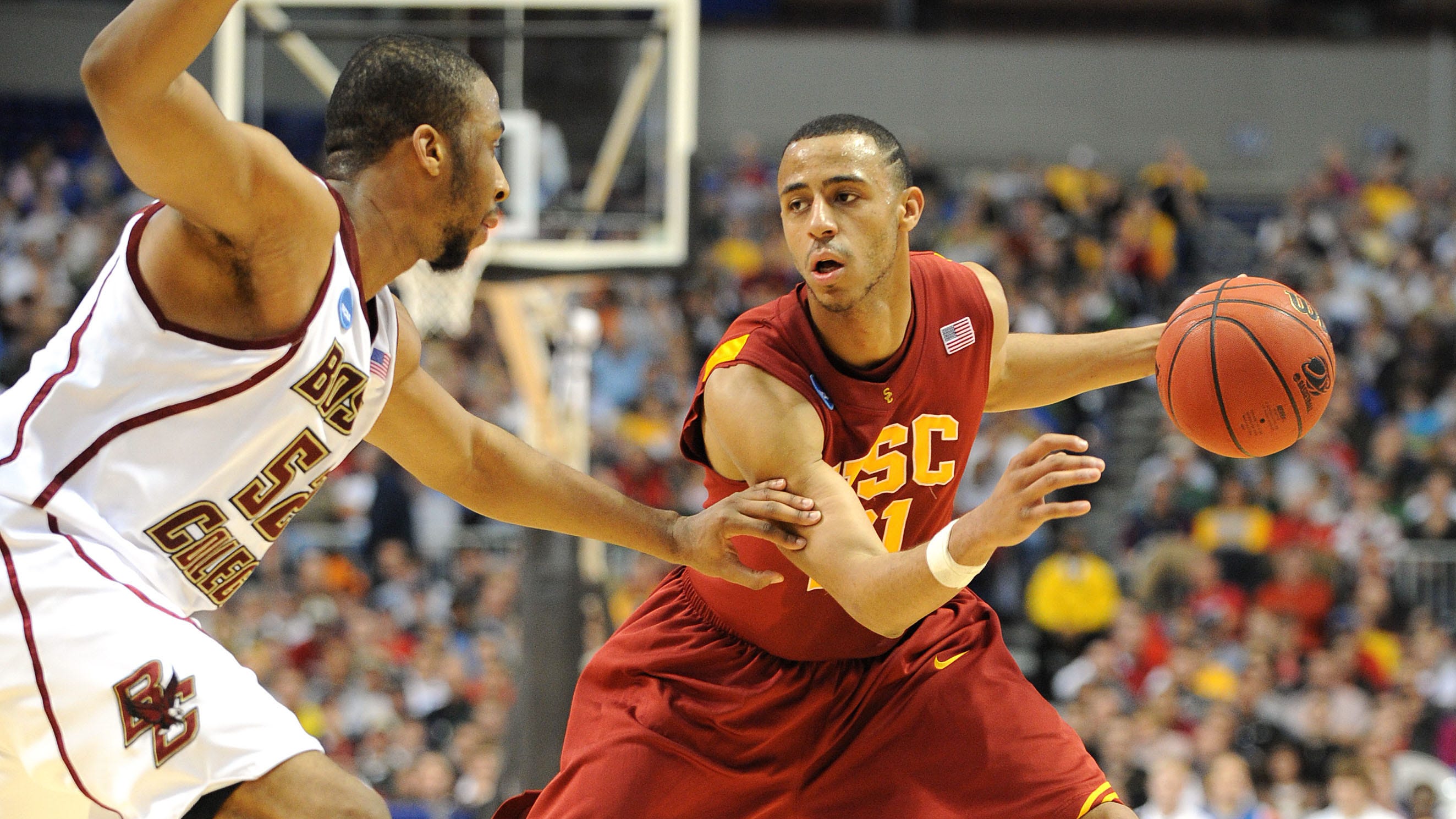 Who exactly is Dwight Lewis the basketball player (learn all about his career journey and key stats)?