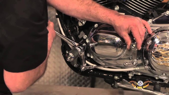 What is the standard Harley gear shift pattern? Learn the common one down, neutral, and multiple up setup now.