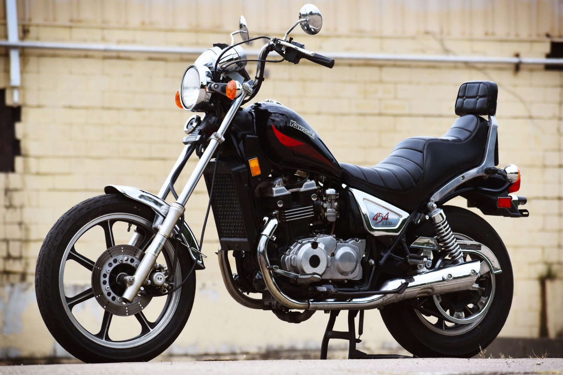 Whats the real kawasaki 454 ltd top speed and how does it compare to other bikes?
