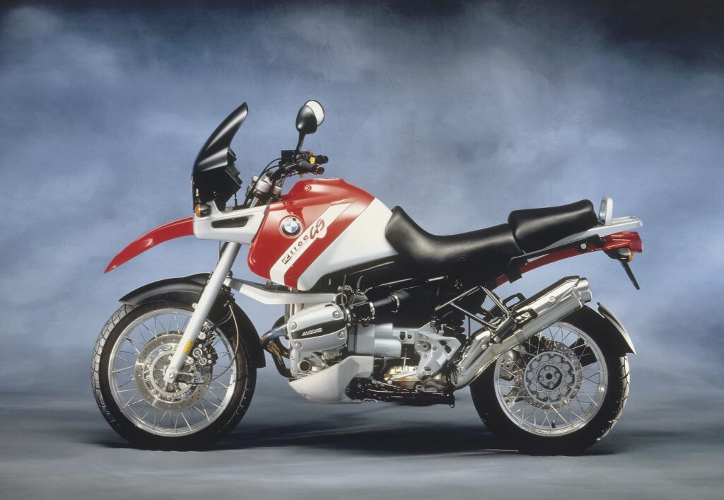Thinking of an r 1100 gs bmw? Essential tips before you buy this awesome bike.