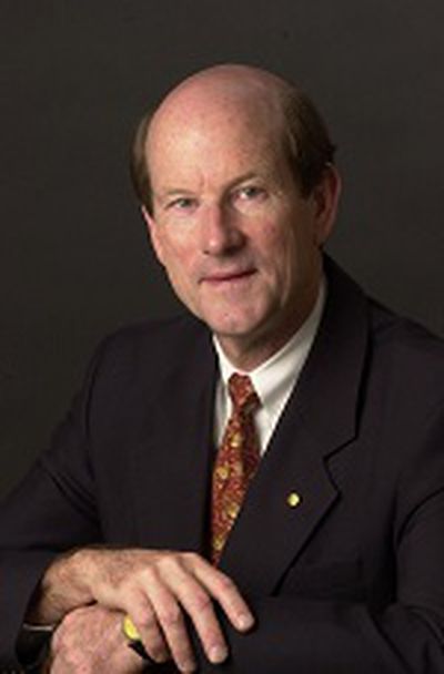 Who is Peter Edwards exactly? (Find out more about his background and story)