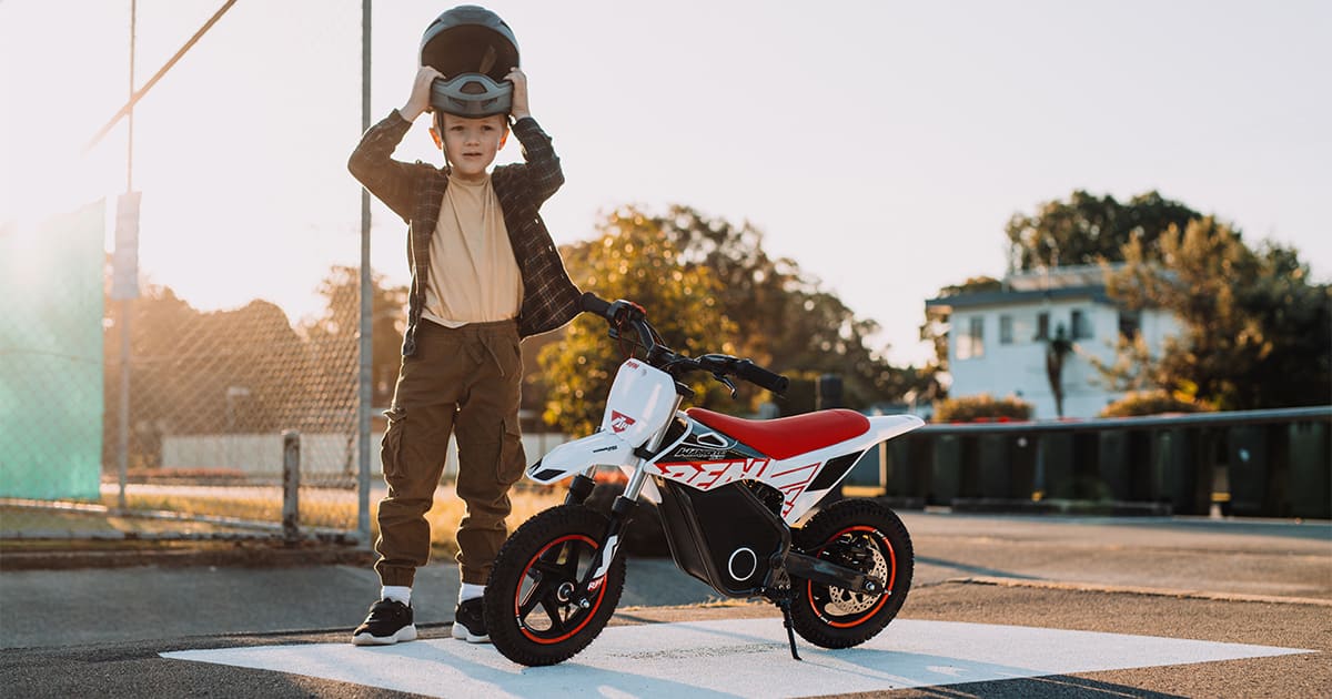 Is an 85 dirt bike good for kids? Helping you pick the right size for their safety.