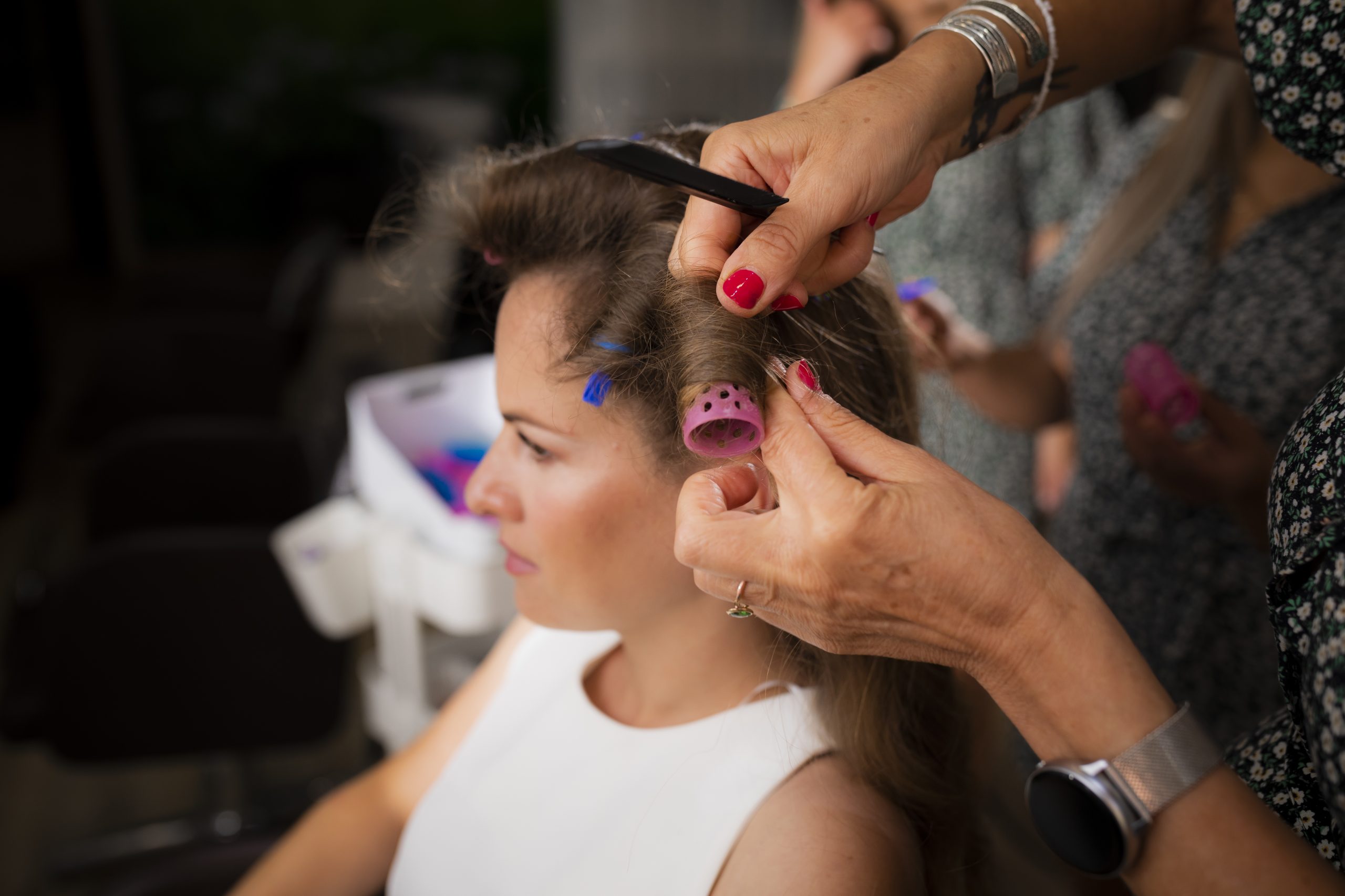 Whats so special about one saloon? (Learn about its top services and why people love it)