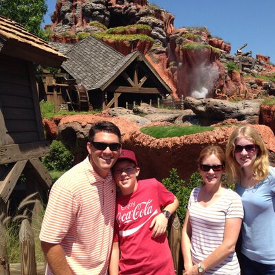 What does Ken Weyand do? Learn about Ken Weyands job and his big projects!