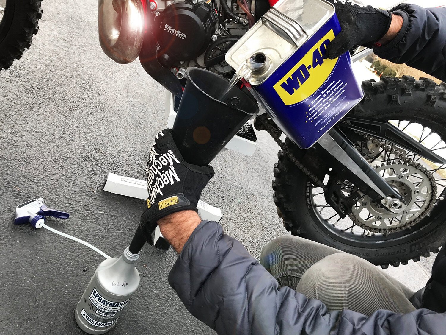 How to care for a dirt bike? Keep it like new with these basic maintenance tricks.