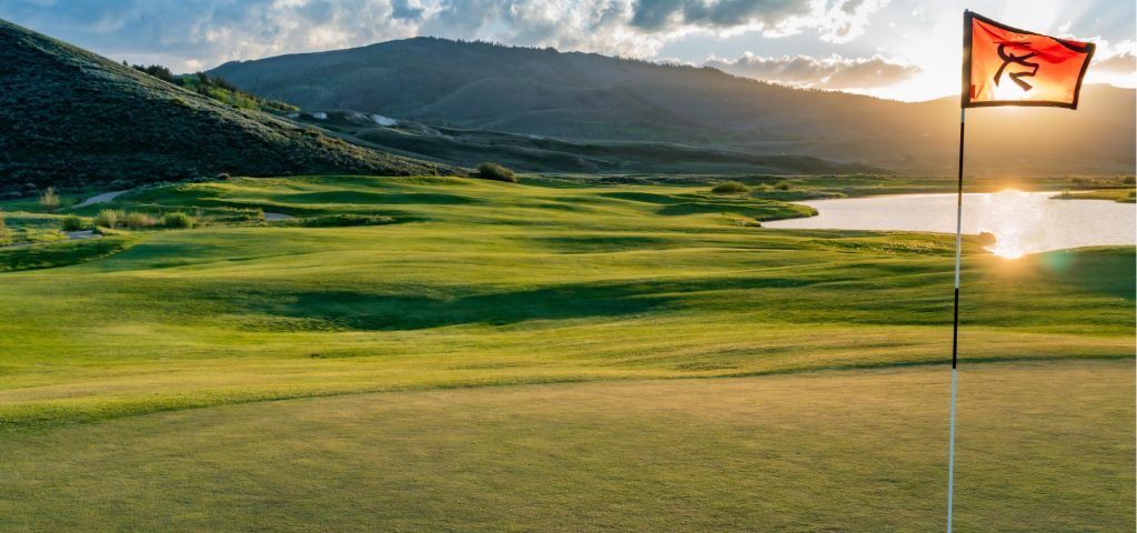 Why choose Firefly Golf Links for your next game? (Golfers share their best experiences here)
