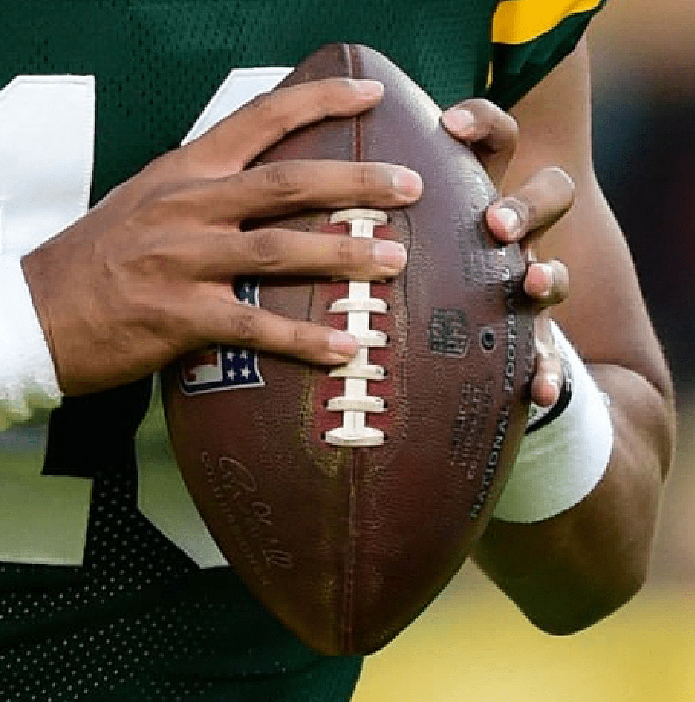 Curious about Jordan Love hand size measurement? See how it compares to other top QBs.