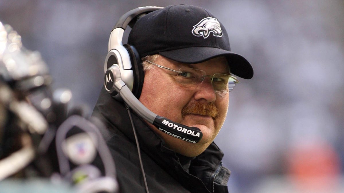 Curious about Andy Reid 2002? Here is what made that particular Philadelphia Eagles season so notable for him.