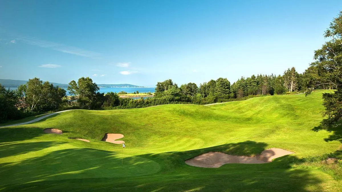 Playing highland links golf course cape breton? (Here is why its a top-rated golf experience for all players)
