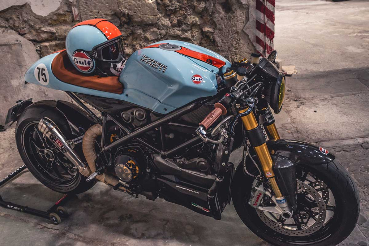 Street fighter motorbike or cafe racer? We help you decide which cool bike is better for you.