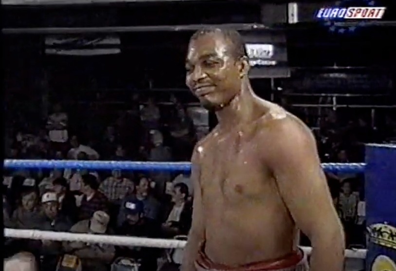 Whos The Worst Boxer Ever? (We Look At Fighters With Awful Records And Big Losses!)
