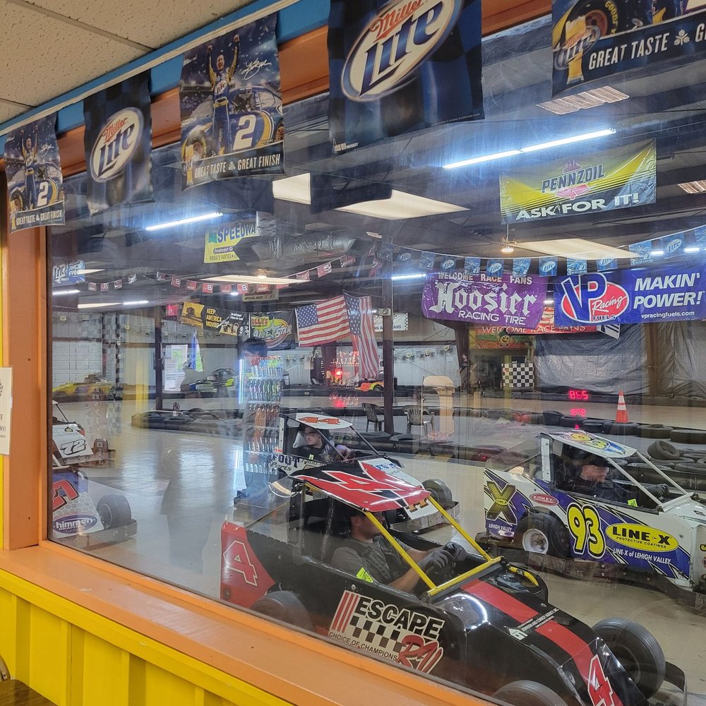 Is Middletown Race Track a good place for families? (Tips for bringing kids and enjoying your whole day at the track)
