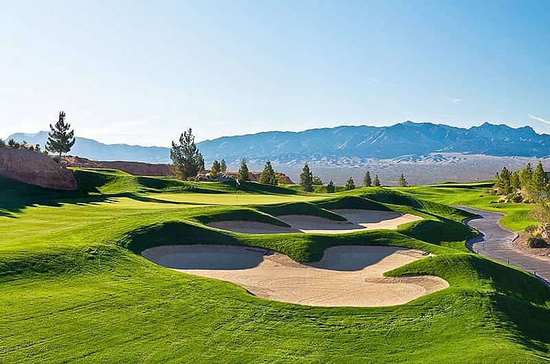 Want a great Mesquite golf package? Discover amazing deals and easily book your perfect golf trip now!