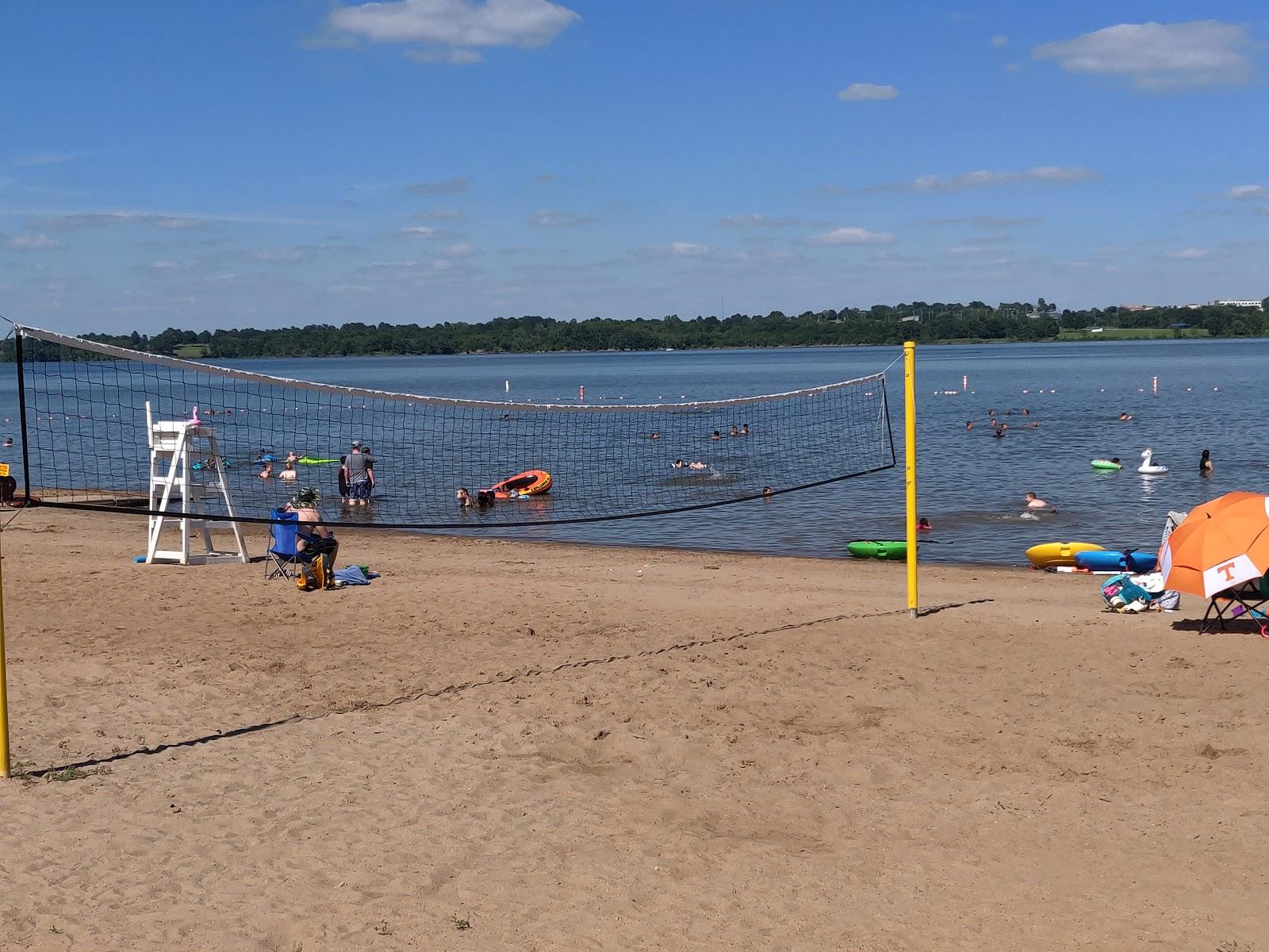 Whats fun at Longview Beach Missouri? Discover popular activities nearby