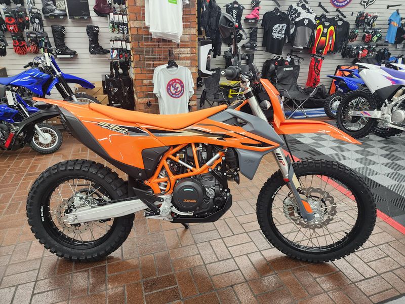 Where to buy two stroke enduro bikes? Trusted dealers with best off-road machines!