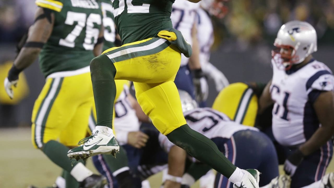 Where can you find the Packers 2015 season schedule? Get easy access to every single game from that memorable year.
