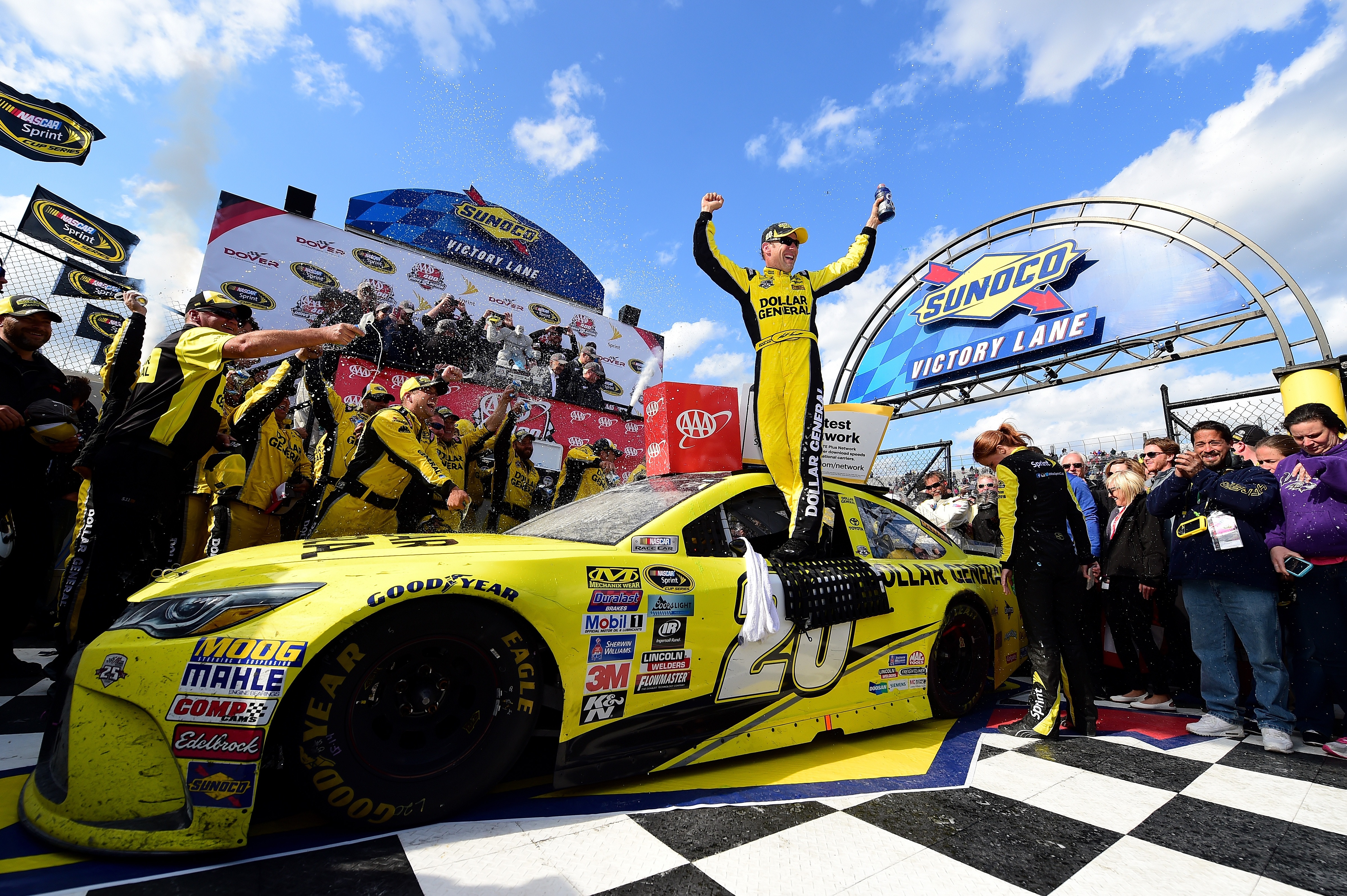 When was Matt Kenseth Championship? Remembering the key moments from his big NASCAR win.