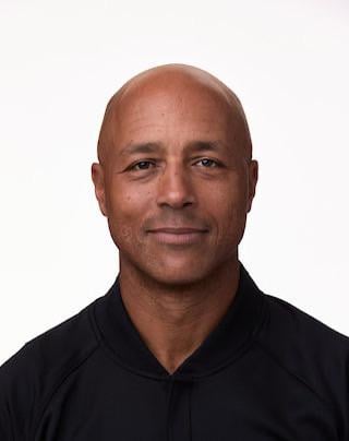 Is ref Marc Davis good or bad? A simple look at his controversial calls and fan opinions.