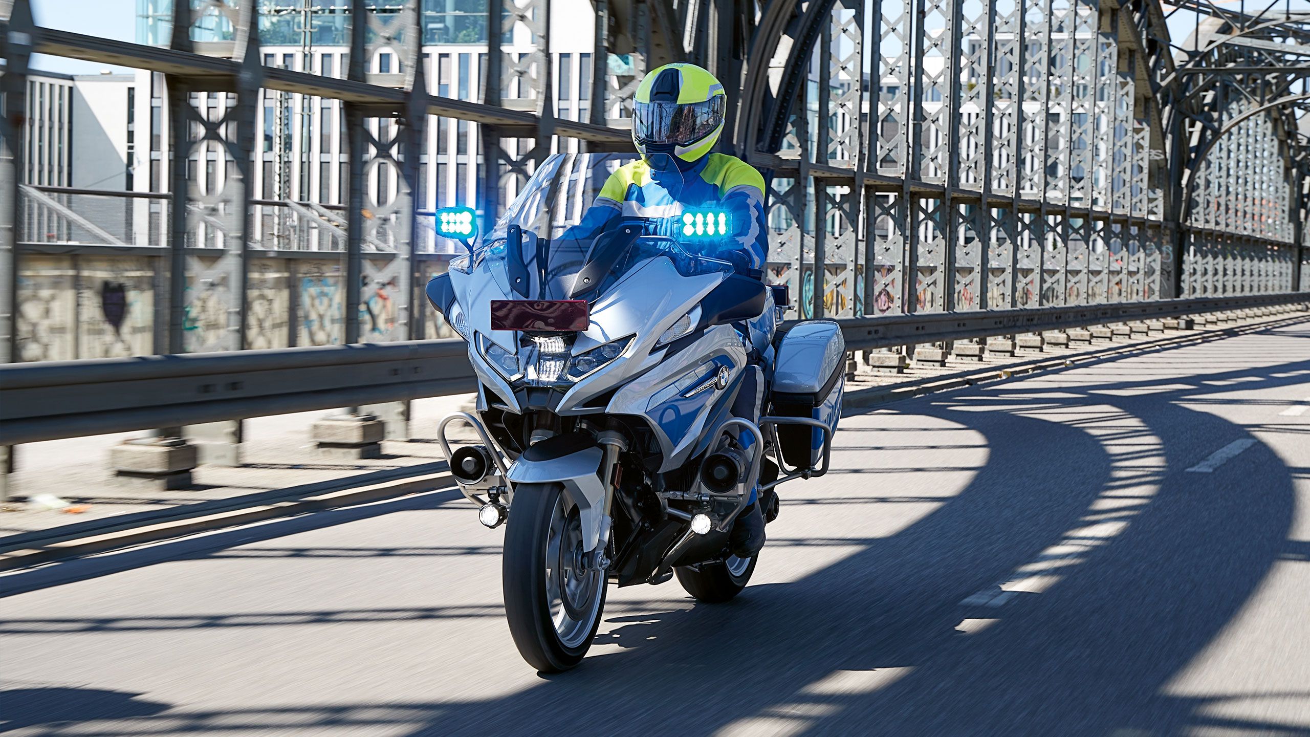 Why do many police forces use the bmw police bike? Learn about its best features for officer safety.