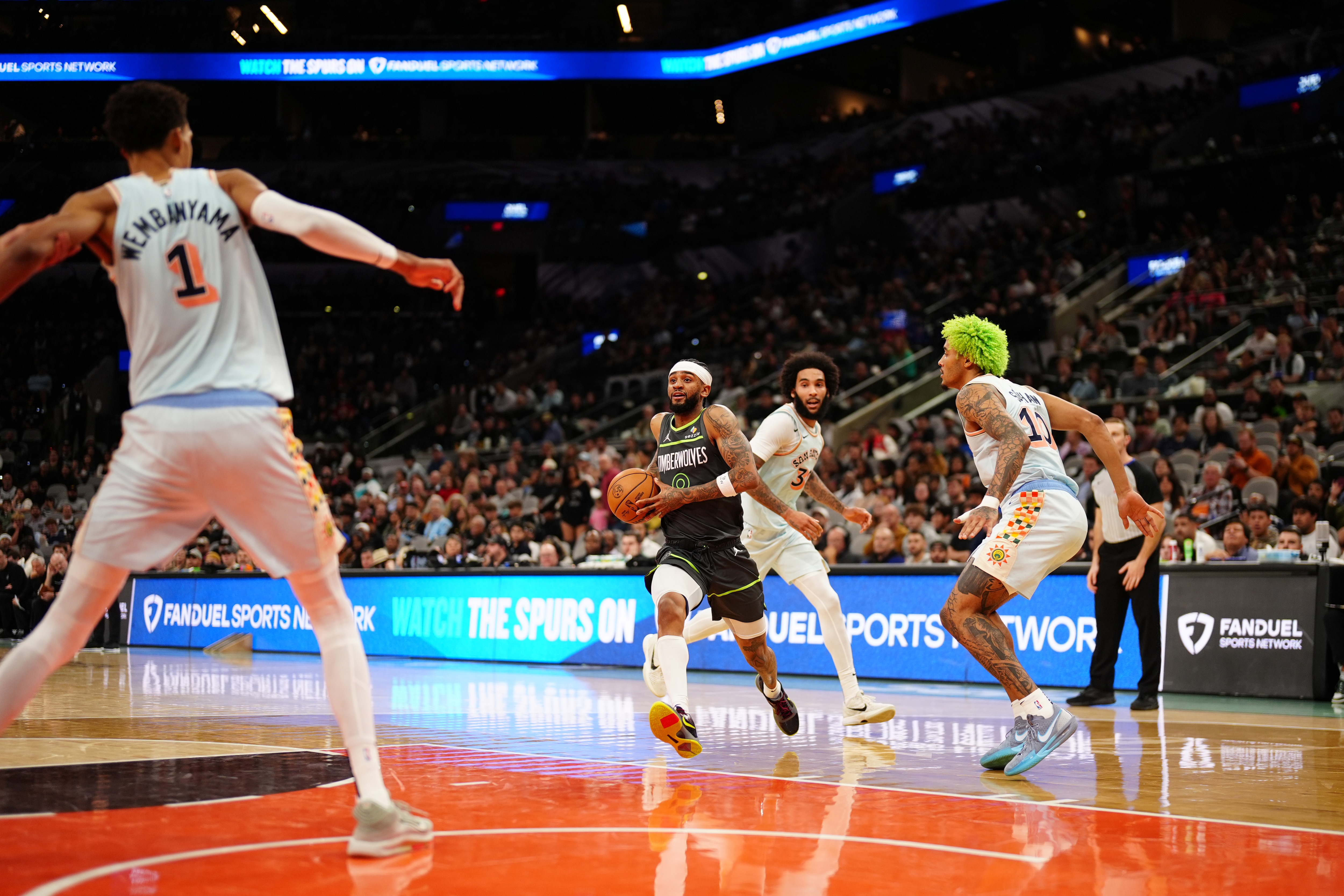 Wondering what time do spurs play tonight? (We have the latest tip-off and TV details for you)