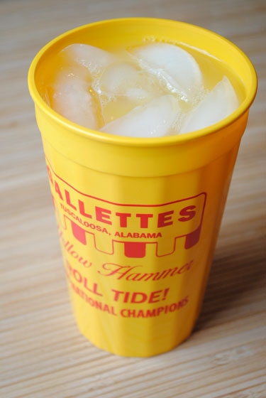 What is yellow hammer drink and how do you make it