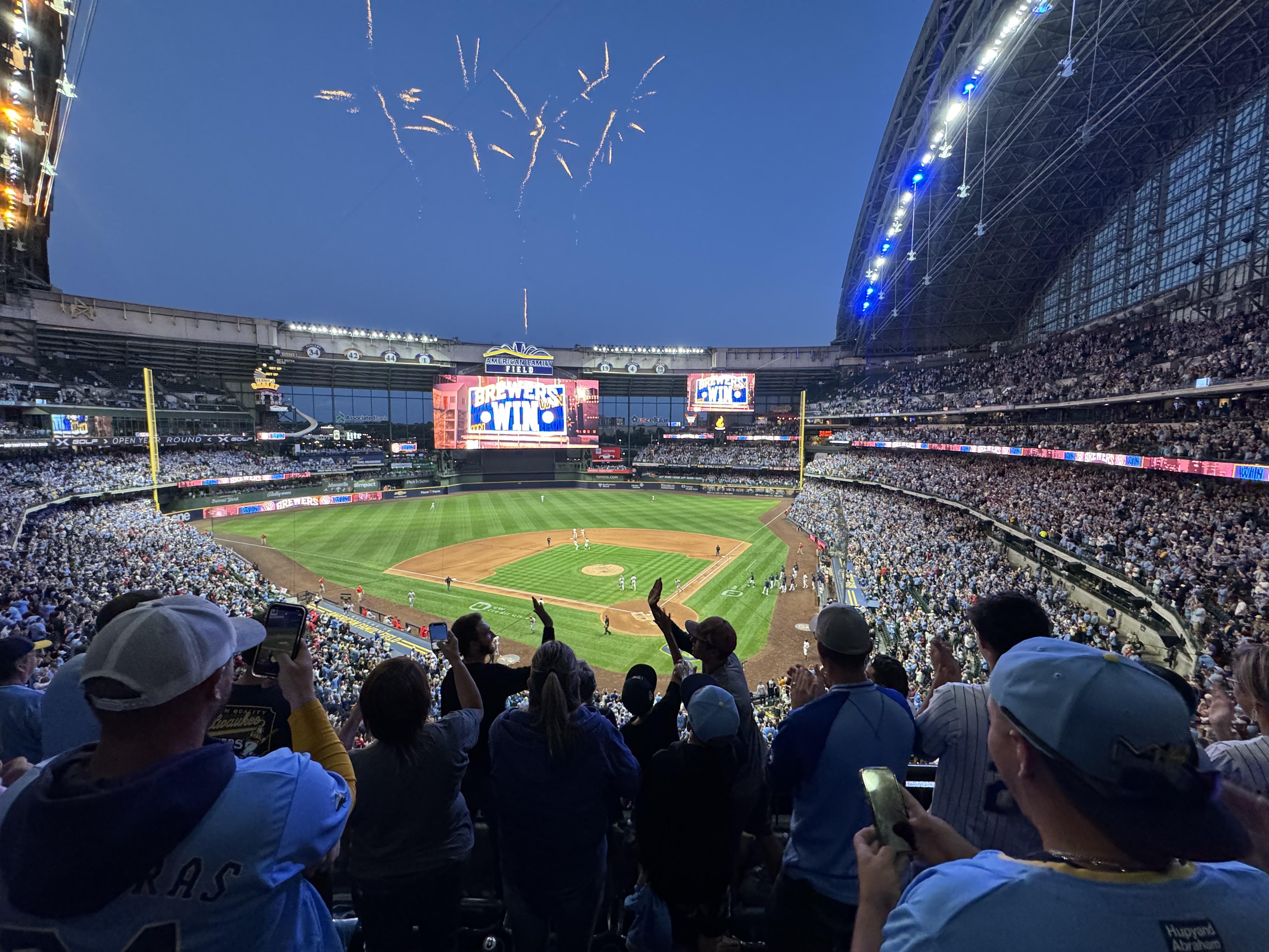 Brewers AM Radio Experience? Fans Share Best Listening Tips!
