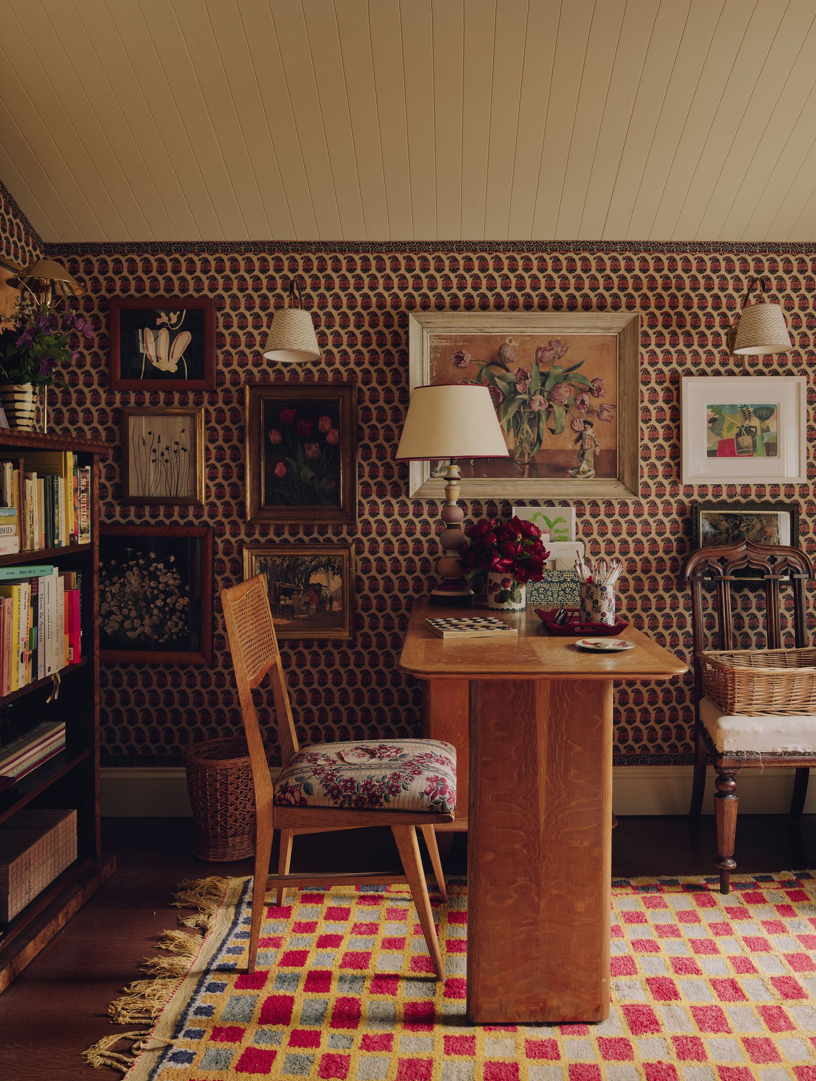 Ian Farrow Design Price Rising? Expert Future Trend Tips!