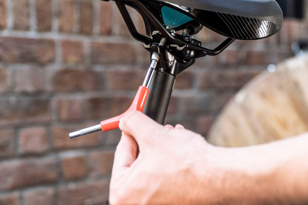 Lowering a bike seat tools needed (simple guide with quick adjustments)