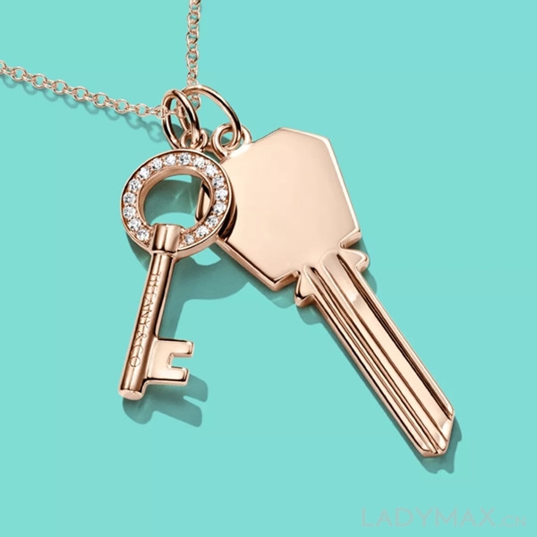 What is Tiffany Strauss Jewelry and Why Its So Popular