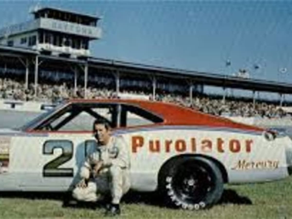 David Pearson NASCAR wins total: Find out how many victories he claimed!