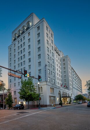 Hotels Near LAuberge Baton Rouge Close Walking Distance Picks