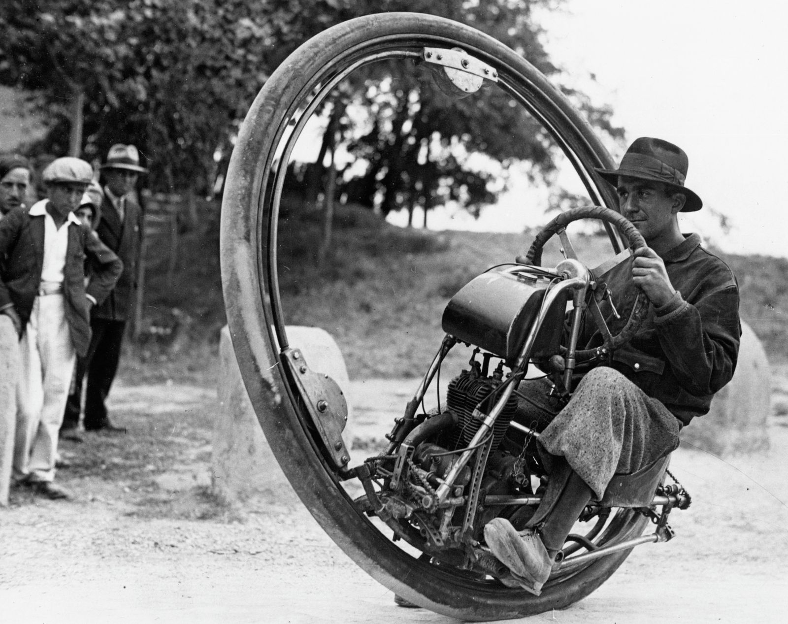 One Wheel Motor Bike Pros and Cons What You Must Know First